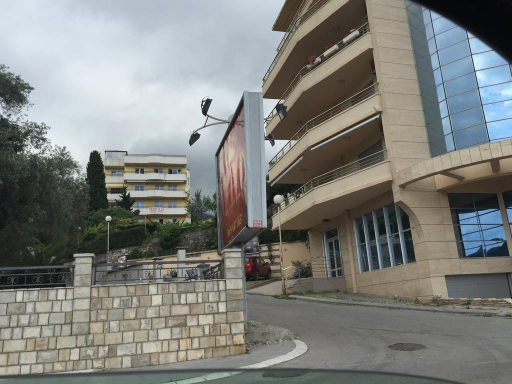 Apartments Ant Budva Buitenkant foto